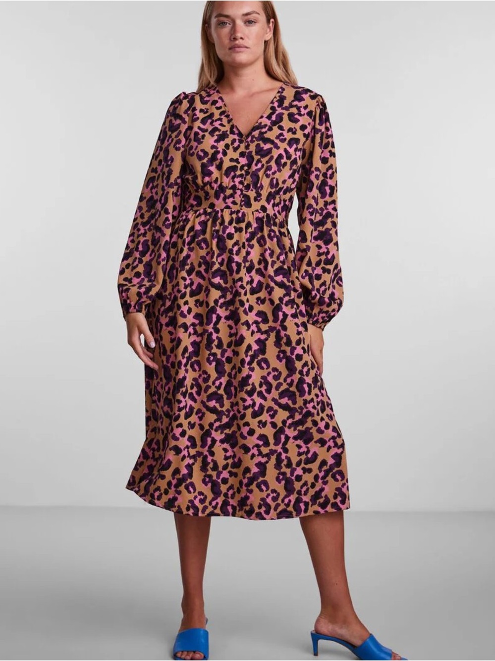 Anthropologie PIECES Erinn Leopard Print Midi Dress Size M - Picture 1 of 10